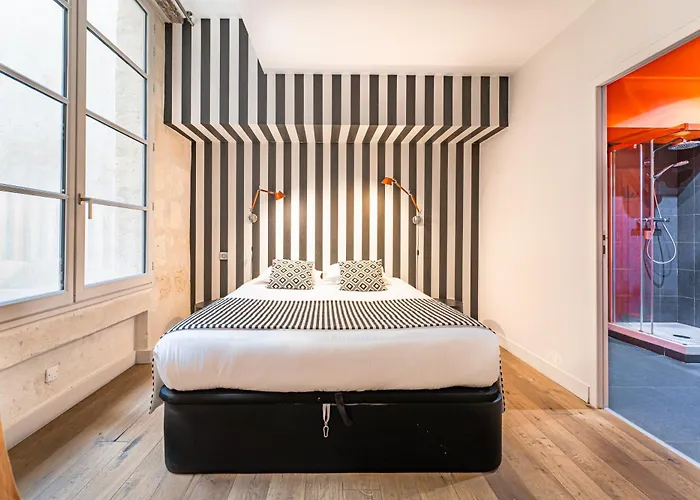 Magnifiques Appartements Sur Les Quais De Bordeaux